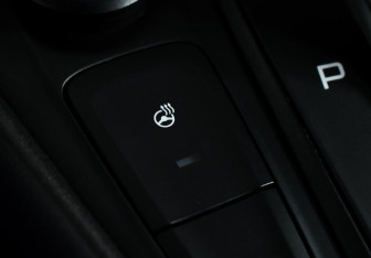 Подержанный автомобиль Ford Focus Sedan 2019 года (10 фото)