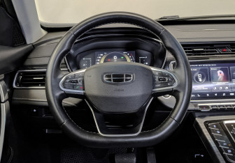 Подержанный автомобиль Geely Atlas Pro 2023 года (21 фото)