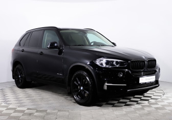Подержанный автомобиль BMW X5 2016 года (3 фото)