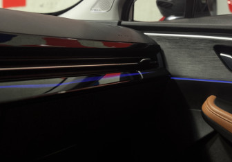 Подержанный автомобиль Omoda C5 2022 года (22 фото)