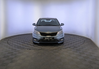 Подержанный автомобиль Kia Rio Sedan 2015 года (2 фото)