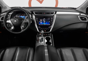 Подержанный автомобиль Nissan Murano Suv 2019 года (4 фото)