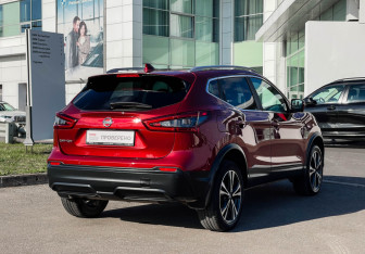Подержанный автомобиль Nissan Qashqai 2019 года (4 фото)