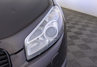 Подержанный автомобиль Nissan Qashqai 2012 года (11 фото)