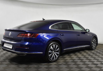 Подержанный автомобиль Volkswagen Arteon 2019 года (4 фото)