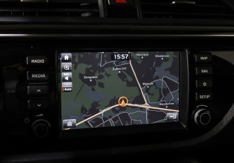 Подержанный автомобиль Kia Rio Sedan 2019 года (13 фото)