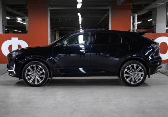 Подержанный автомобиль Changan UNI-K 2023 года (8 фото)