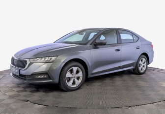 Подержанный автомобиль Skoda Octavia Liftback 2021 года (1 фото)