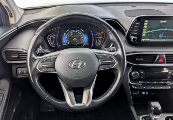 Подержанный автомобиль Hyundai Santa Fe 2020 года (22 фото)