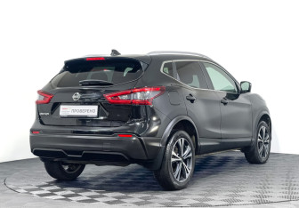 Подержанный автомобиль Nissan Qashqai 2019 года (5 фото)