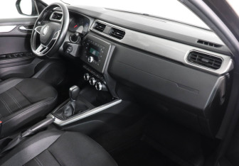 Подержанный автомобиль Renault Arkana 2019 года (10 фото)