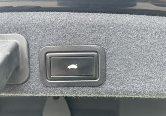 Подержанный автомобиль Audi A6 Sedan 2011 года (14 фото)