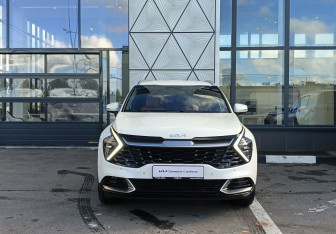 Подержанный автомобиль Kia Sportage 2023 года (2 фото)