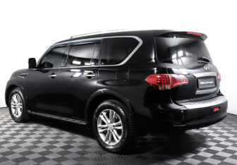 Подержанный автомобиль Infiniti QX56 2012 года (7 фото)