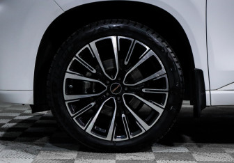 Подержанный автомобиль Exeed VX 2021 года (16 фото)