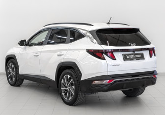 Подержанный автомобиль Hyundai Tucson 2021 года (8 фото)