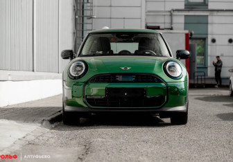 Новый MINI Hatch 2024 (2 фото)