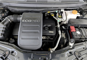 Подержанный автомобиль Opel Antara 2013 года (9 фото)