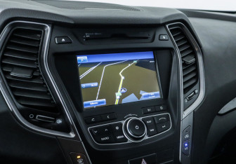 Подержанный автомобиль Hyundai Santa Fe 2012 года (12 фото)