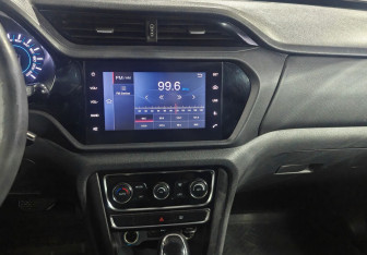 Подержанный автомобиль Chery Tiggo 3 2017 года (13 фото)