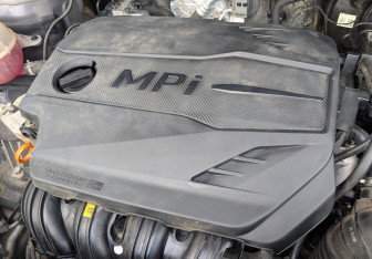 Подержанный автомобиль Hyundai Santa Fe 2021 года (9 фото)