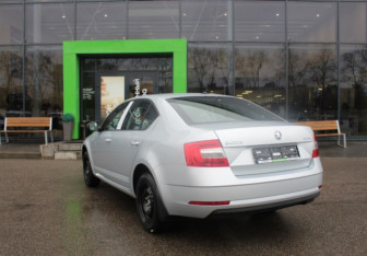 Новый Skoda Octavia Liftback 2024 (9 фото)