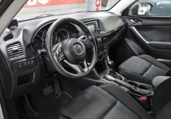 Подержанный автомобиль Mazda CX-5 2014 года (16 фото)