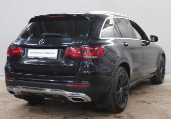 Подержанный автомобиль Mercedes-Benz GLC Coupe 2020 года (5 фото)
