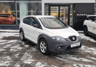 Подержанный автомобиль SEAT Altea 2013 года (3 фото)