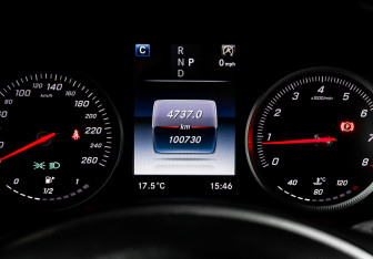 Подержанный автомобиль Mercedes-Benz GLC Coupe 2016 года (11 фото)