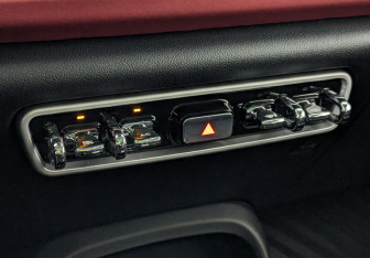 Подержанный автомобиль Ora 03 2023 года (27 фото)