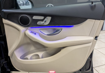 Подержанный автомобиль Mercedes-Benz GLC Coupe 2021 года (24 фото)