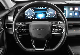 Подержанный автомобиль Chery Tiggo 8 Pro Max 2023 года (17 фото)
