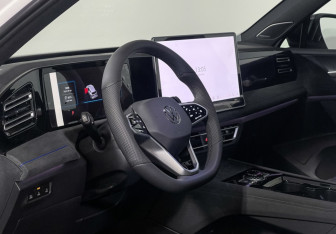 Новый Volkswagen Tiguan 2025 (12 фото)