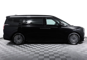 Подержанный автомобиль Zeekr 009 2023 года (4 фото)