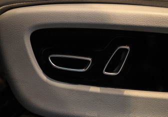 Подержанный автомобиль GAC GS8 2023 года (12 фото)