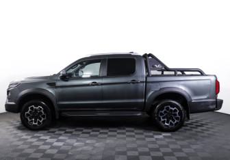 Подержанный автомобиль JAC T9 2025 года (8 фото)