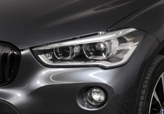 Подержанный автомобиль BMW X1 2017 года (7 фото)
