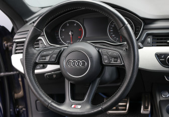 Подержанный автомобиль Audi A5 Liftback 2018 года (19 фото)