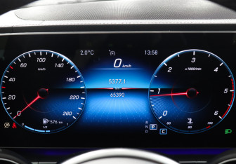 Подержанный автомобиль Mercedes-Benz GLE 2021 года (11 фото)