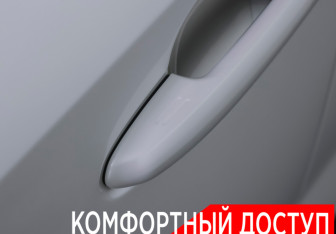Подержанный автомобиль Toyota RAV4 2021 года (17 фото)