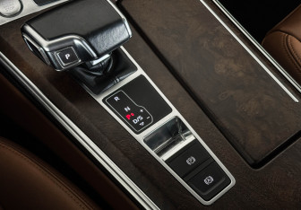 Подержанный автомобиль Audi A6 Sedan 2020 года (17 фото)