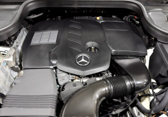 Подержанный автомобиль Mercedes-Benz GLE 2020 года (9 фото)