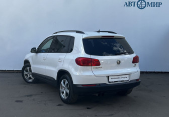 Подержанный автомобиль Volkswagen Tiguan 2013 года (7 фото)