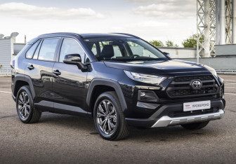 Новый Toyota RAV4 2023 (3 фото)