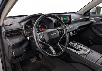 Подержанный автомобиль Haval Jolion 2022 года (15 фото)