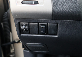 Подержанный автомобиль Suzuki Liana Sedan 2007 года (12 фото)