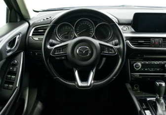 Подержанный автомобиль Mazda 6 Sedan 2018 года (8 фото)