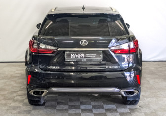 Подержанный автомобиль Lexus RX 2017 года (6 фото)