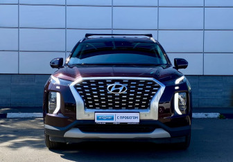 Подержанный автомобиль Hyundai Palisade 2022 года (2 фото)